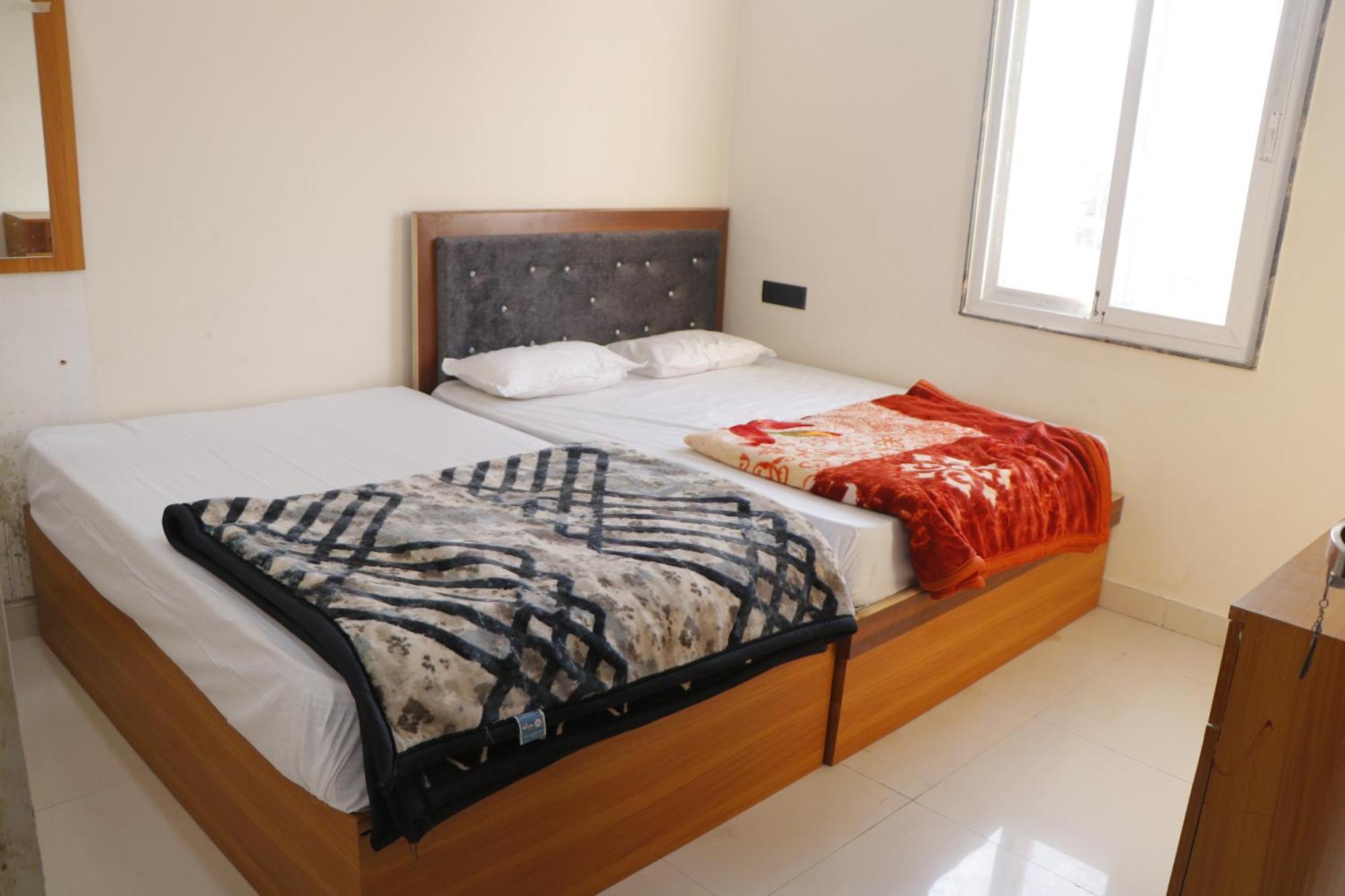 Dolphin Guest House Mathura Luaran gambar
